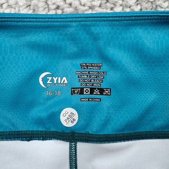 Zyia Teal Venom Metallic Ombre Light N Tight Hi Rise Legging - Picture 6 of 13